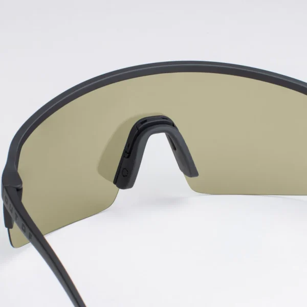 Gafas Deportivas Out Of Piuma Logo Negro Lente The One Gelo